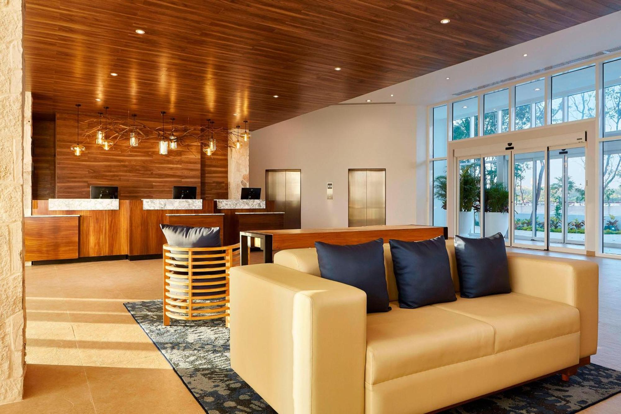 Fairfield Inn & Suites By Marriott Cancun Airport Alfredo V. Bonfil Εξωτερικό φωτογραφία